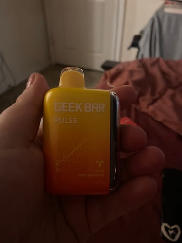 Jackie T. review of OMG Blow Pop - Geek Bar Pulse 15000 image 1 out of 1