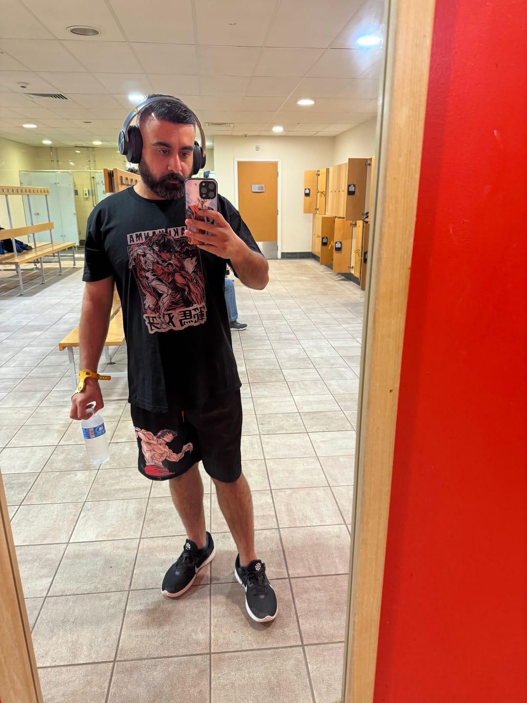 Customer photo review of BAKI FIGHT POSE TEE