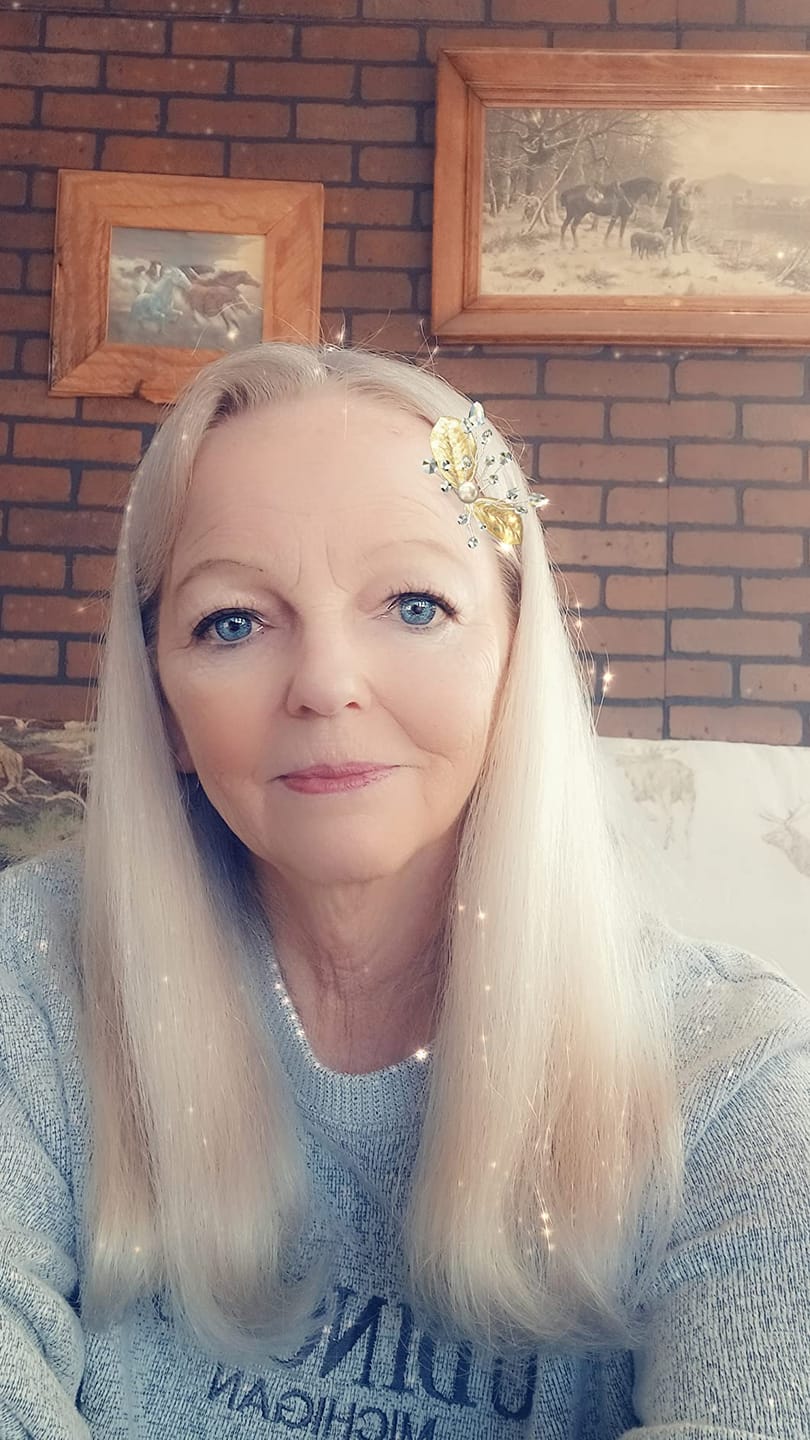 Customer photo review of Platinum Blonde Virgin Hair Mono Hair Toppers Clip in for Volume #60