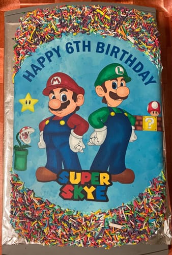 Customer photo review of Mario & Luigi - Super Mario Bothers - Edible Icing Toppers
