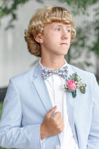 Dede M. review of White Rifle Paper Co Garden Party Cotton Bow Tie image 1 out of 1