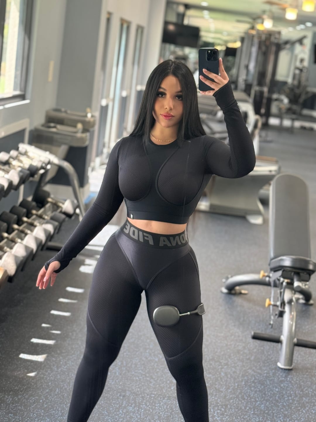 Customer photo review of Leggings Extra Sex Black Skin
