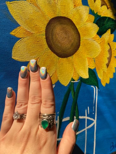 Customer photo review of Leaves Onyx Fidget Ring