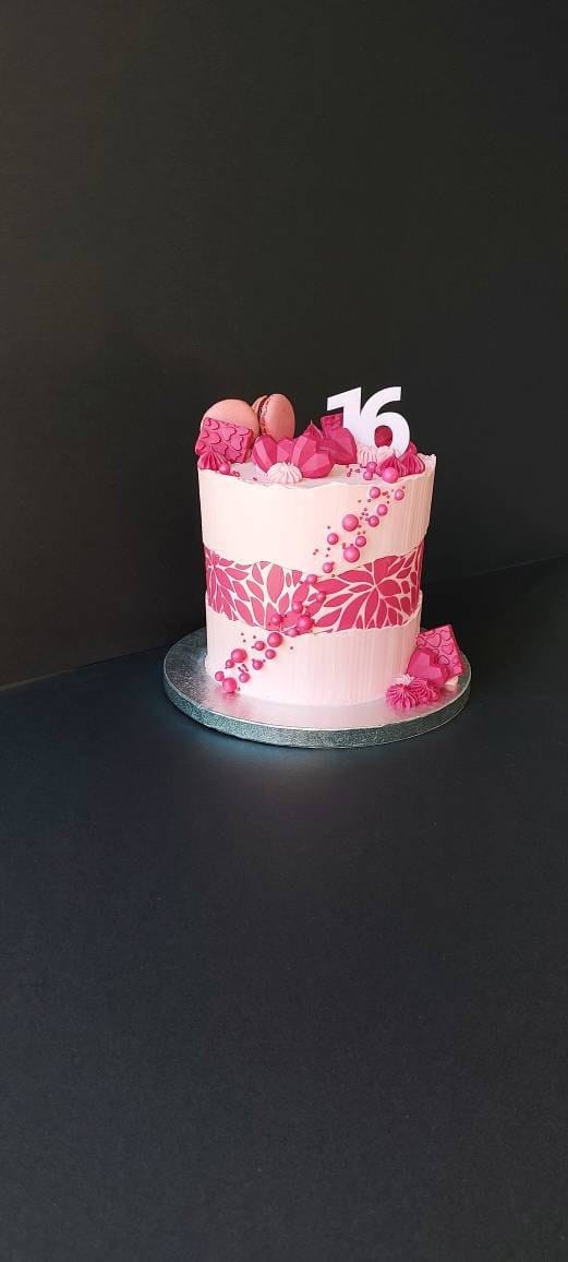 Customer photo review of Double Digit Joined Number Acrylic Cake Charm