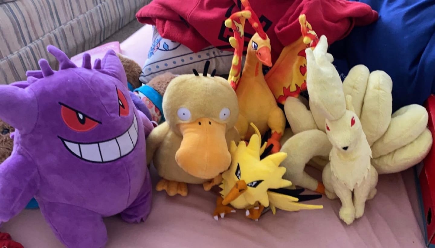 Customer photo review of Gengar Pokemon Plush