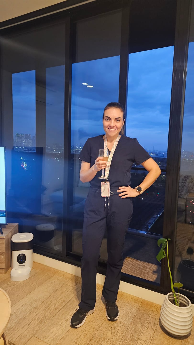 Customer photo review of CLARISSA Skinny Leg Pants (Original SLTECH™ fabric) - Navy