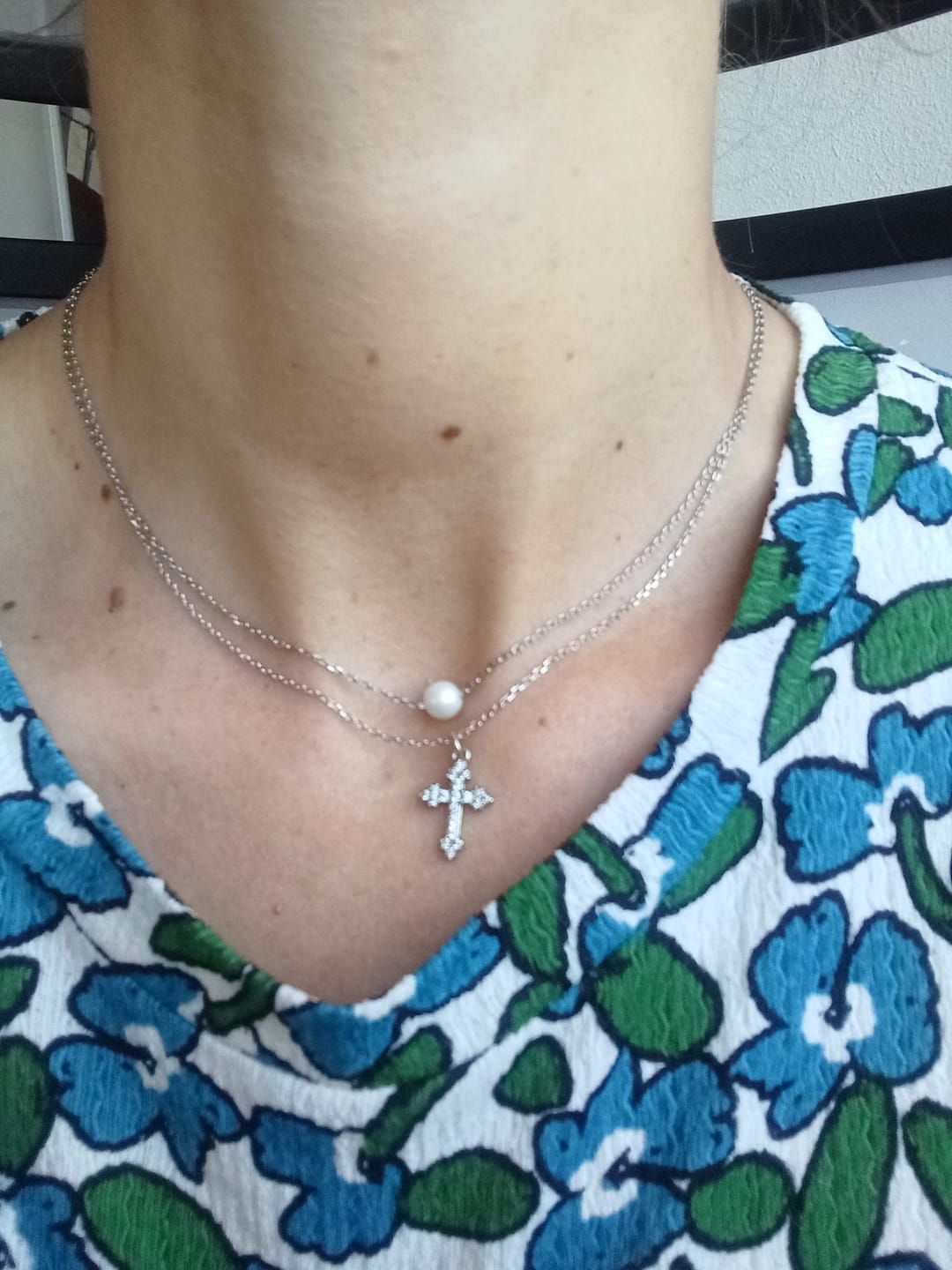 Customer photo review of Collar Perla de Mar