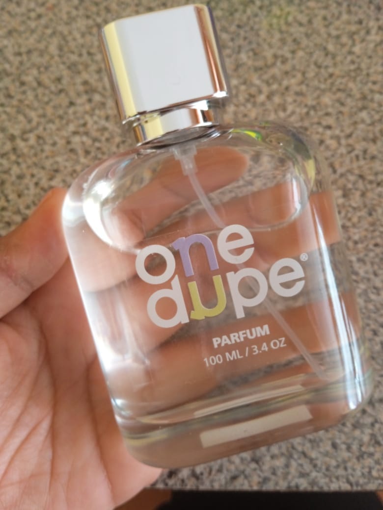 Customer photo review of Perfume inspirado en Baccarat Rouge 540