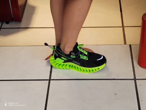 Customer photo review of Tenis Dion Men