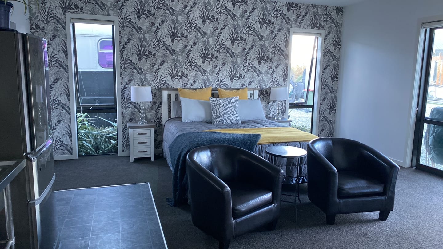 Customer photo review of Capetown Jungle Wallpaper - 4 Colours