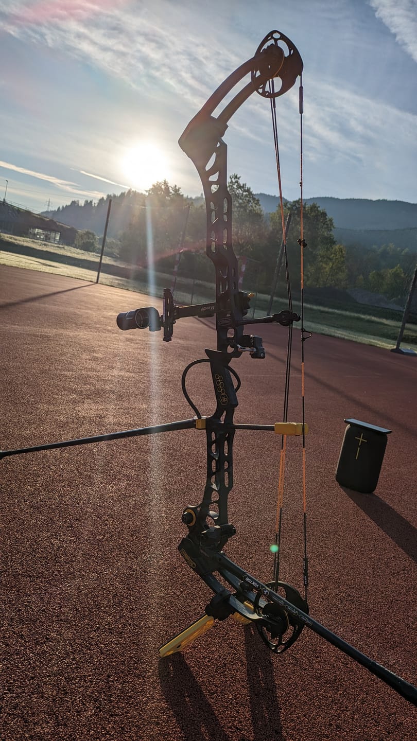 Customer photo review of EDGE Adjustable Offset Mount