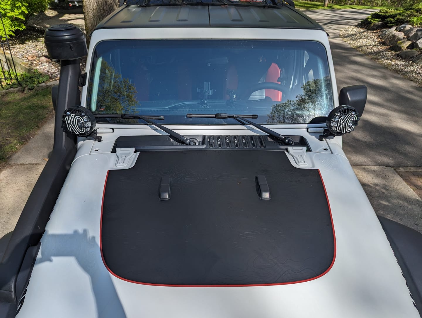 Customer photo review of Black Topo Hood Graphic | fits Wrangler JL and Gladiator JT
