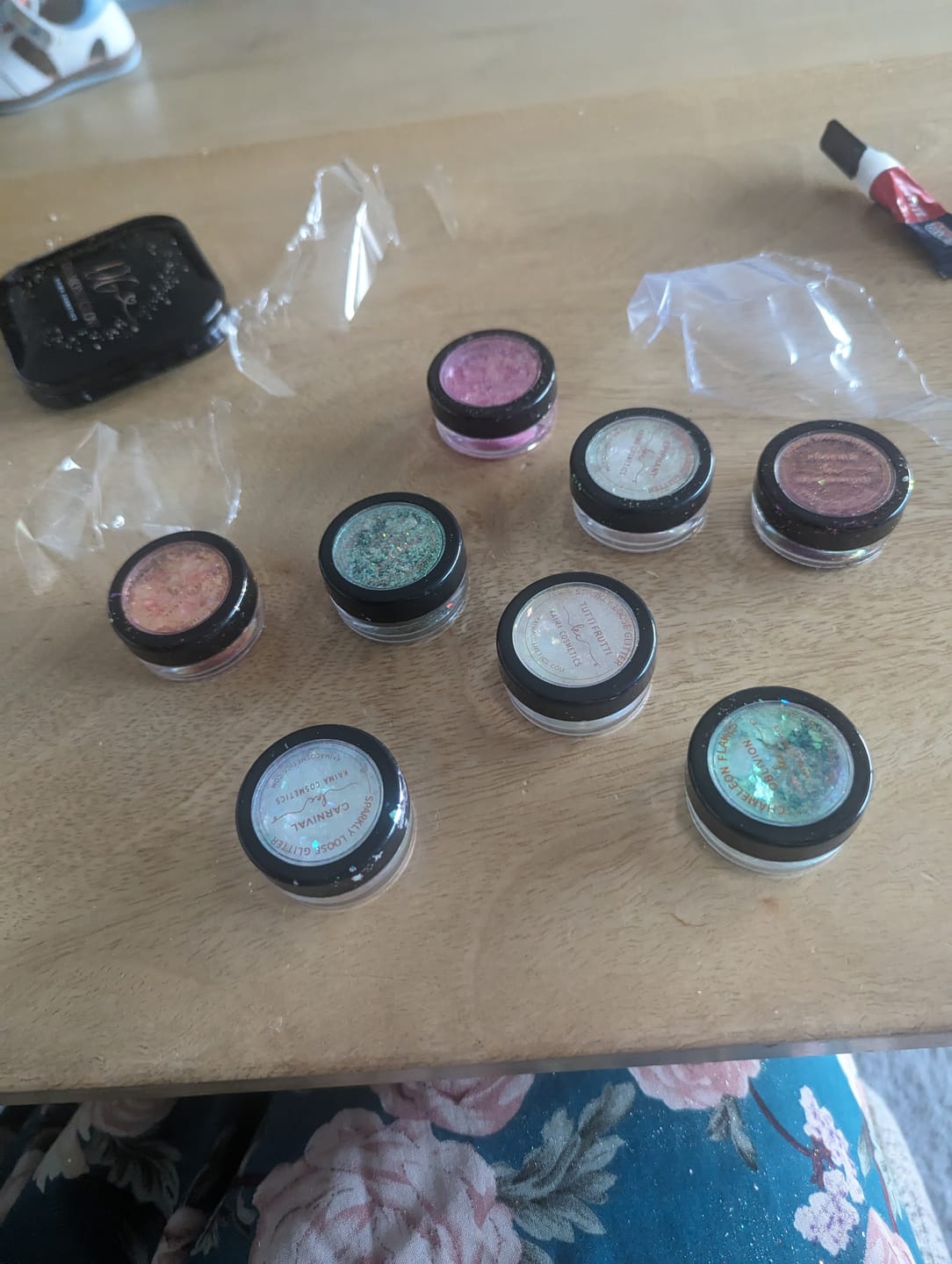 Customer photo review of Choose any 8 chameleon flakes ( Adhesive included )