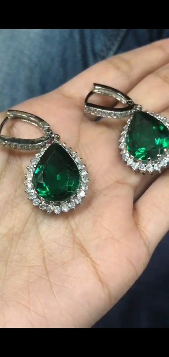 Customer photo review of HURREM SULTAN EARRINGS