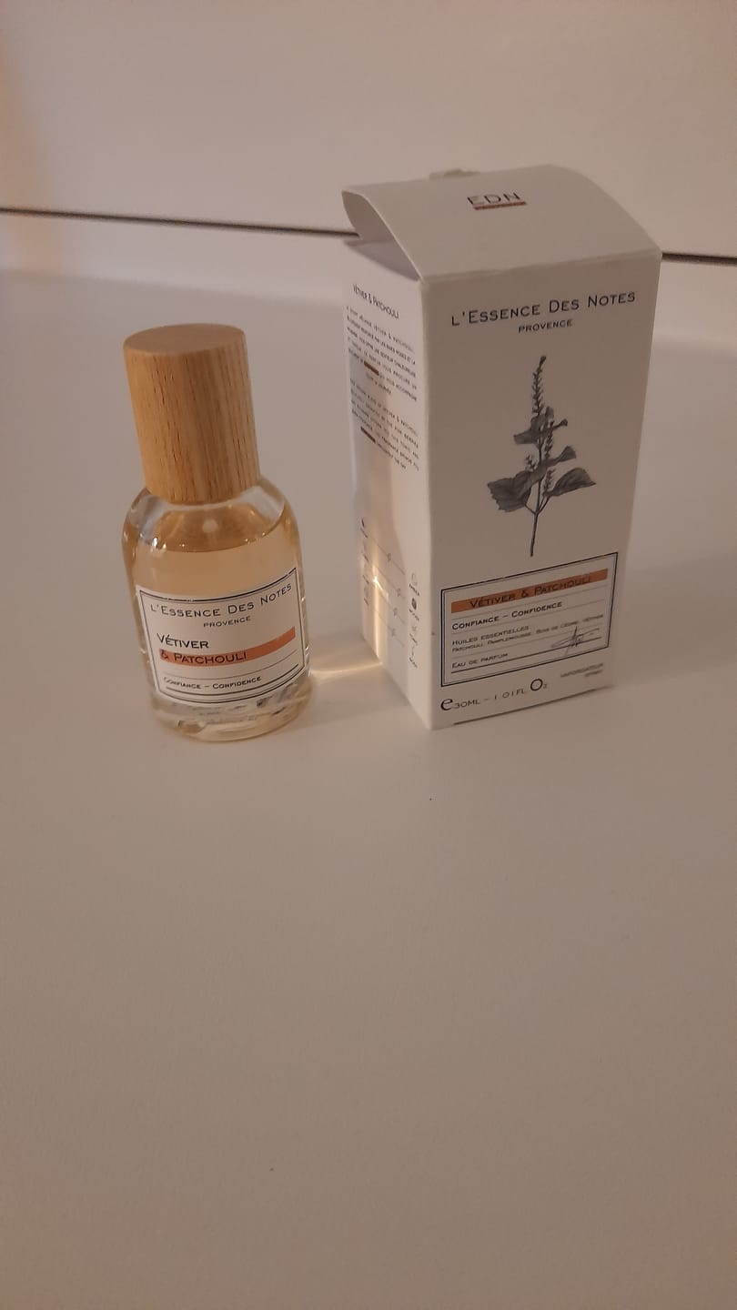 Customer photo review of Vétiver & Patchouli
