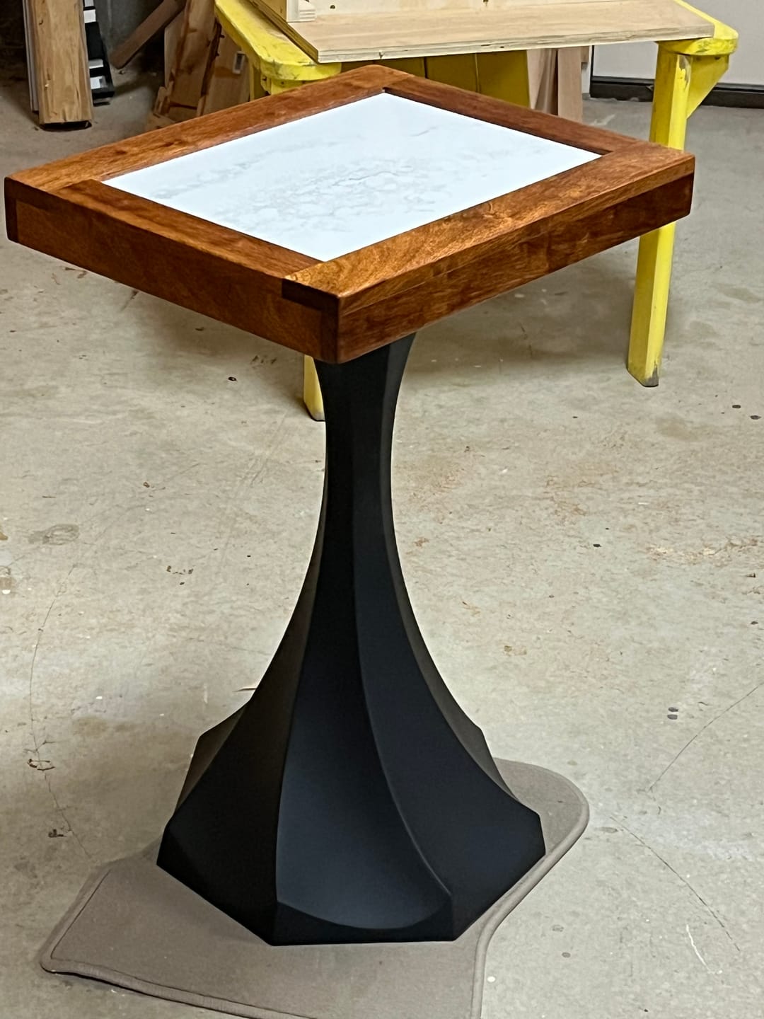 Customer photo review of Table Base 311S Lithe 28H Tulip Legs - Heavy Duty