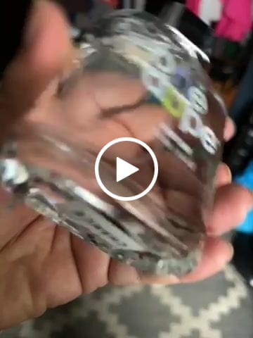 Customer video review of Perfume inspirado en Chance Eau Tendre de Chanel