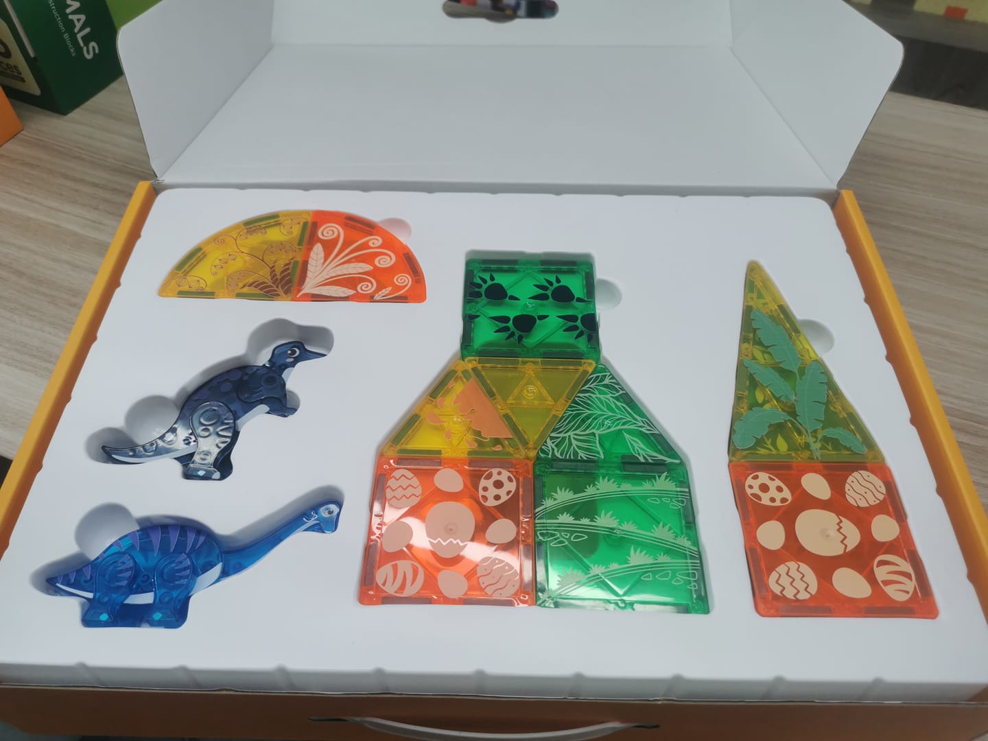 Customer photo review of Magnetic Tiles Dinosaur 49 Pcs