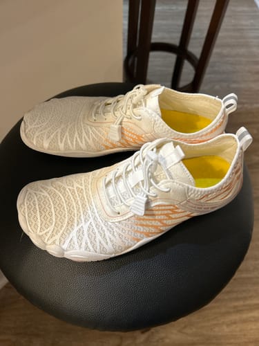 Customer photo review of Lorax Pro - Healthy & non-slip barefoot shoes (Unisex)