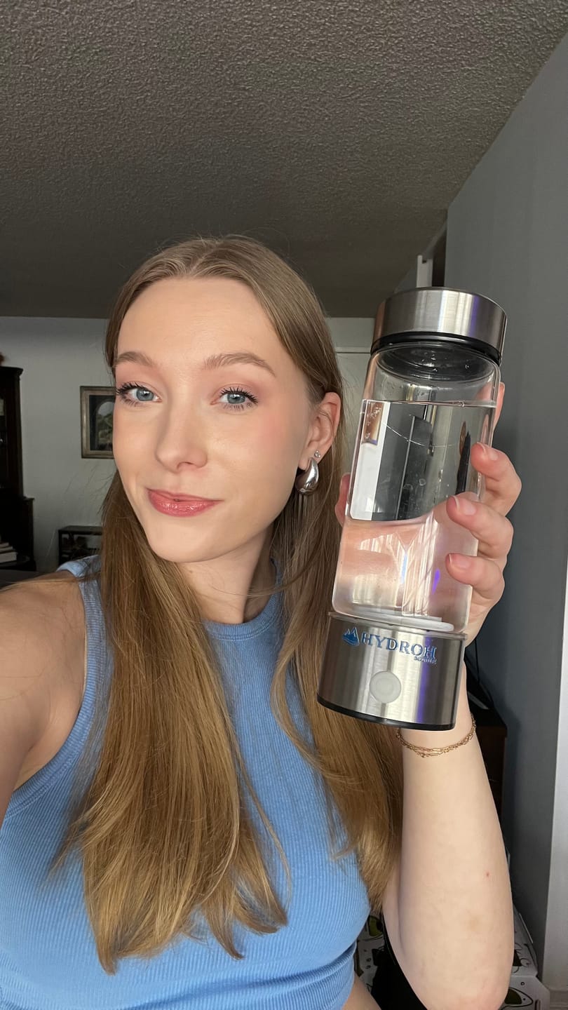 Customer photo review of Hydrogen Water Bottle