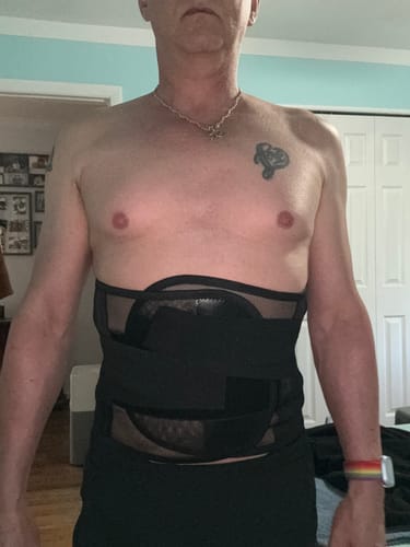 Customer photo review of Men's Breathable Body Shaper Slimming Belt Corset