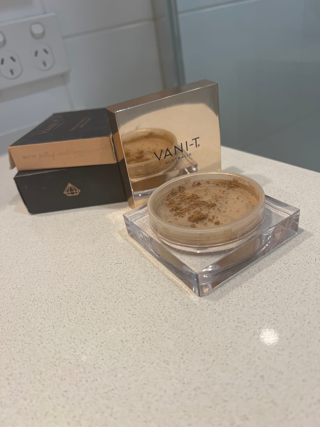 Customer photo review of Mineral Powder Foundation