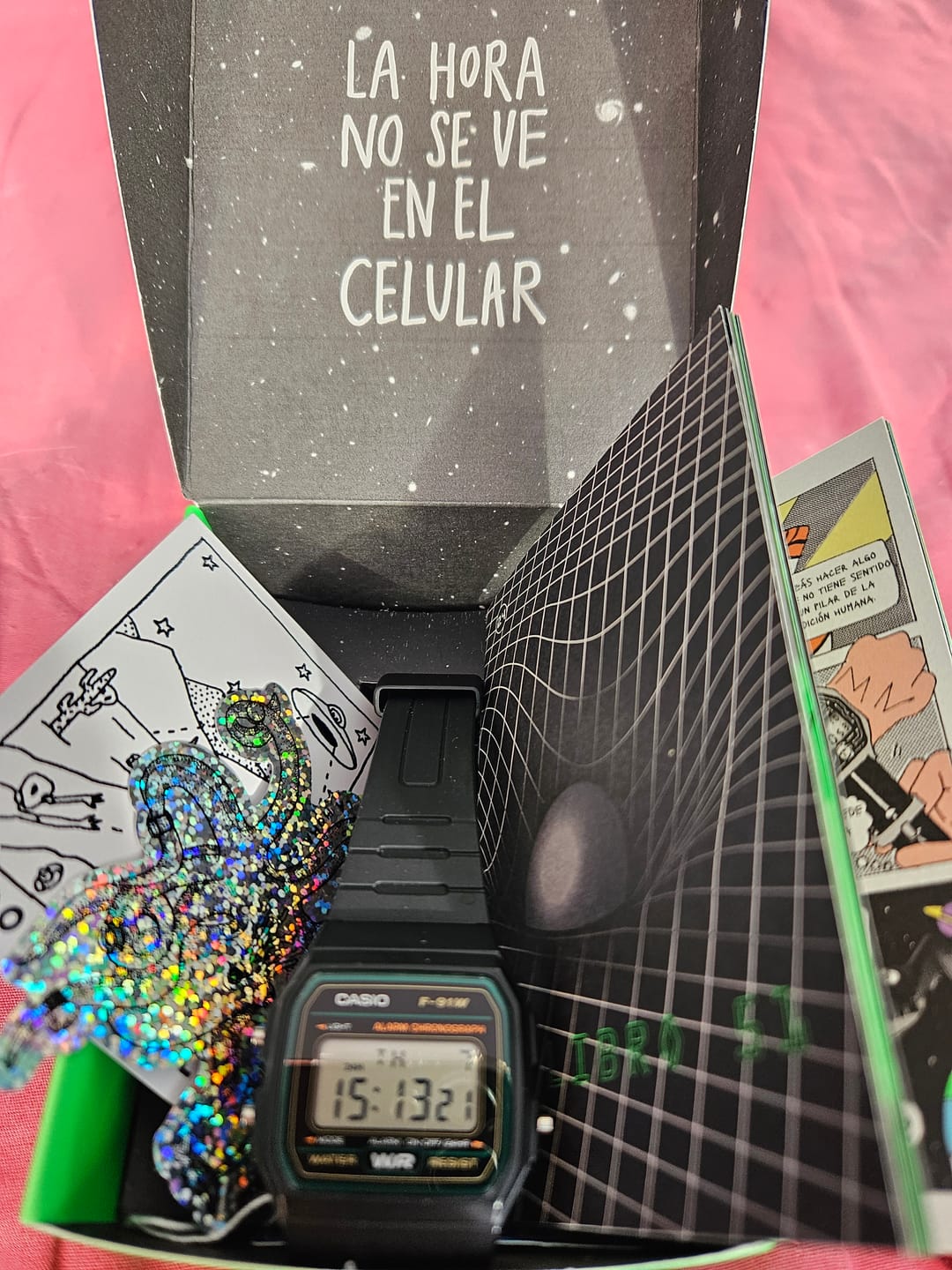 Customer photo review of Reloj Casio Vintage F-91W-3DG Clásico Líneas Verdes