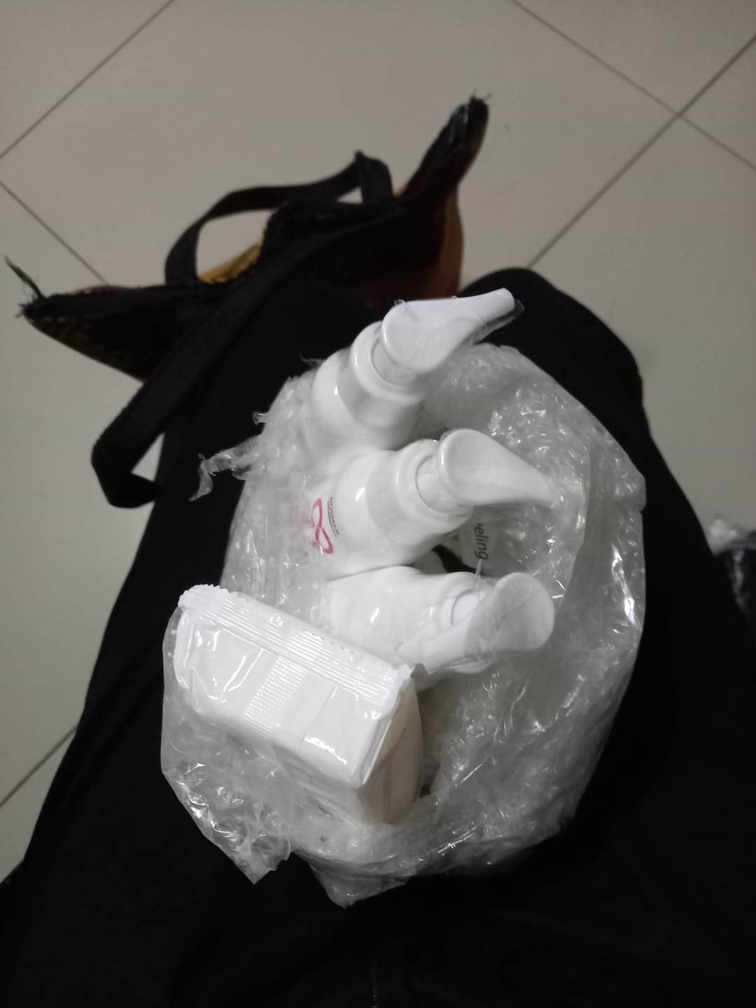 Customer photo review of Rosmar gluta peeling soap