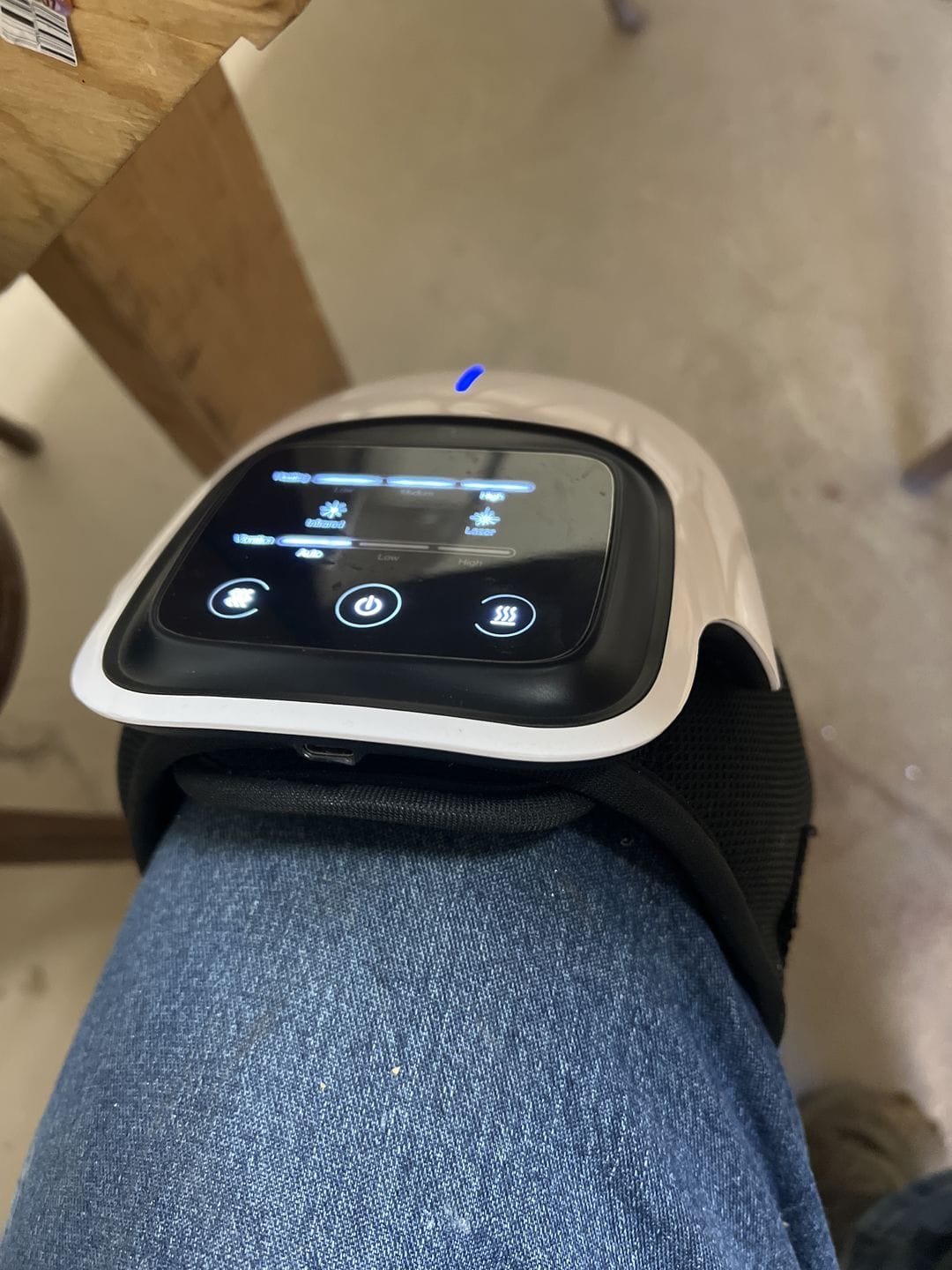 Customer photo review of KneeMed™ 3-in-1 Massager