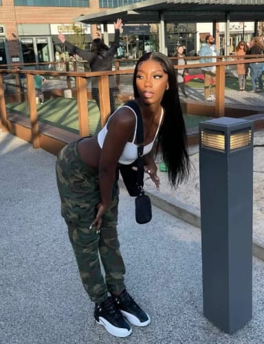 Customer photo review of Parting Max 9×6 Glueless Wear Go Straight Wigs Ready To Wear 180% Density