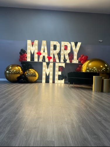 Customer photo review of Golden Color Inflatable Mirror Ball Reusable Big Bubble Balloon