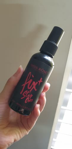 Customer photo review of Missrose Stay Over Makeup Fixer.
