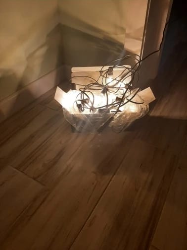 Customer photo review of Catena Luminosa 10 Lampadine con Pannello Solare - 4 Metri