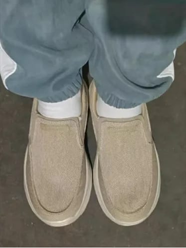 Customer photo review of OrthoWohl 2.0 - stilvoller Orthopädischer Schuh für ergonomische Schmerzlinderung