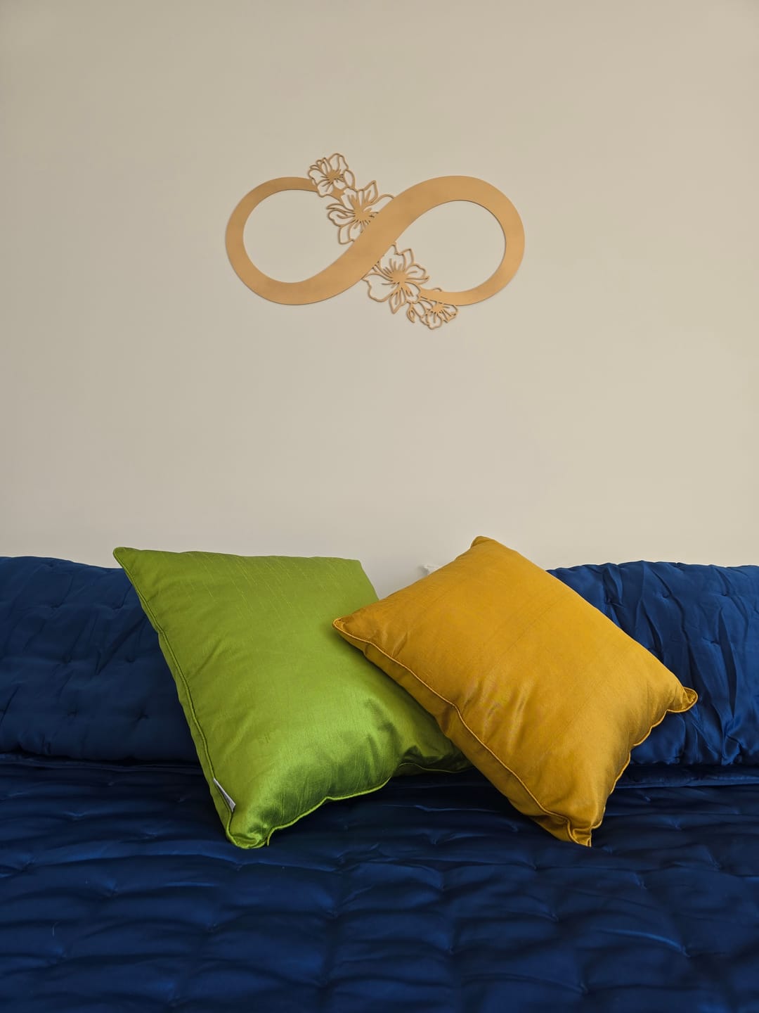 Customer photo review of Floral Infinity Symbol Wall Art
