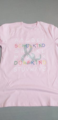 Customer photo review of Schulkind und Dorfkind  - Kinder Organic T-Shirt