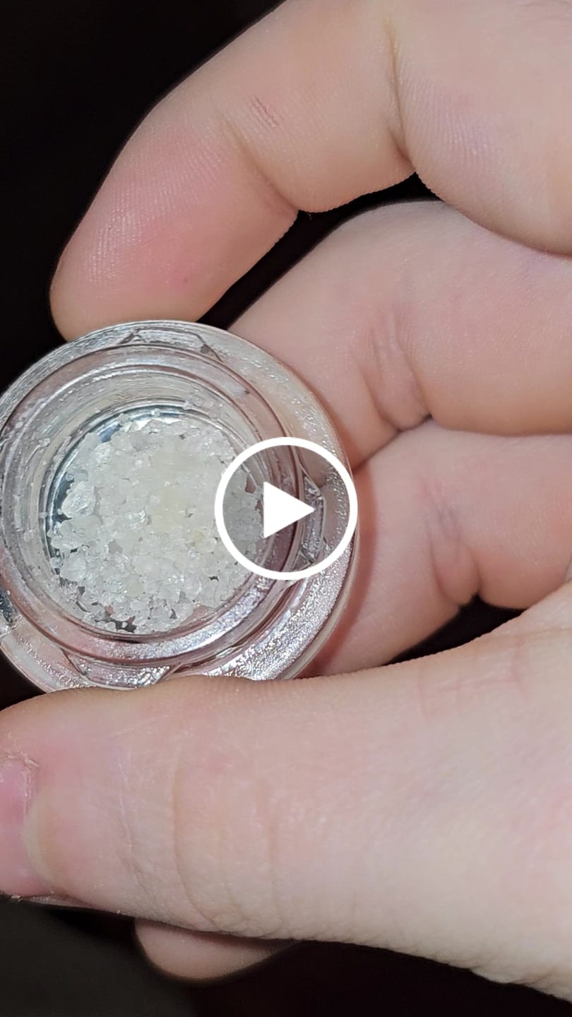 Customer video review of THCa Diamonds