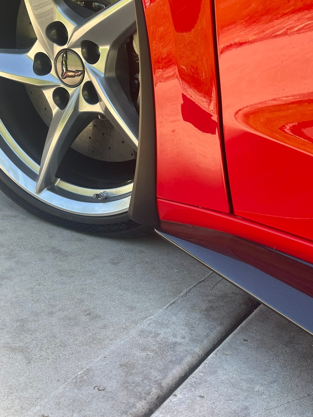 Customer photo review of Chevrolet Corvette C8 Z06 XL Extended Front & Rear Splash Guard