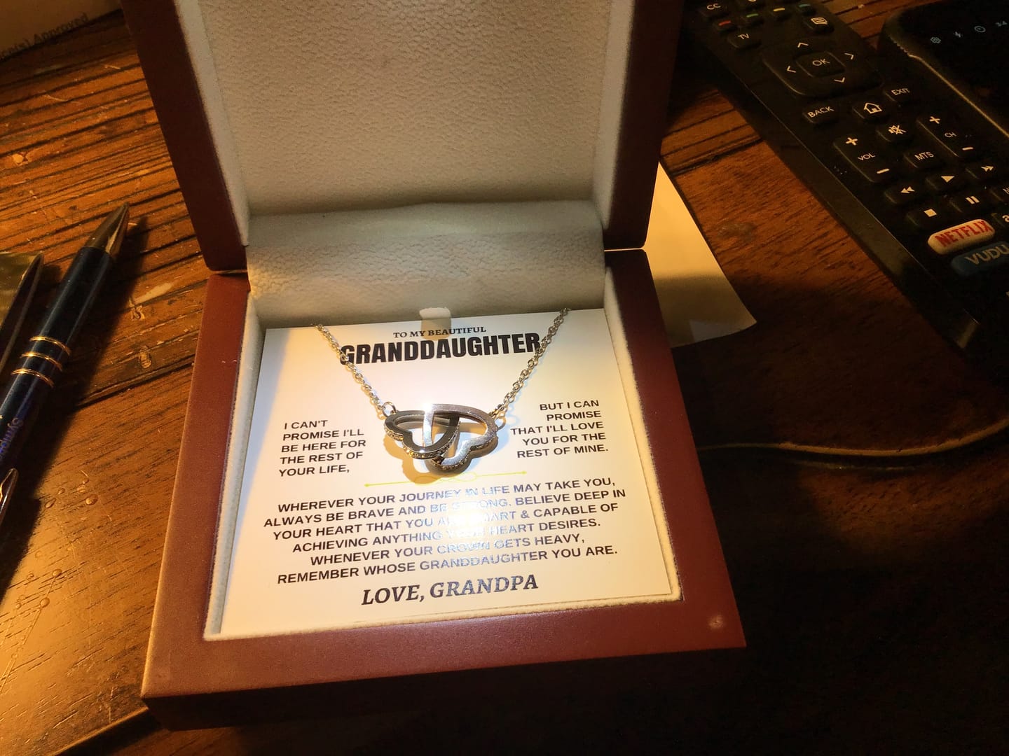 Customer photo review of [ALMOST SOLD OUT] To My Beautiful Granddaughter - Interlocked Hearts Necklace Gift Set - SS117