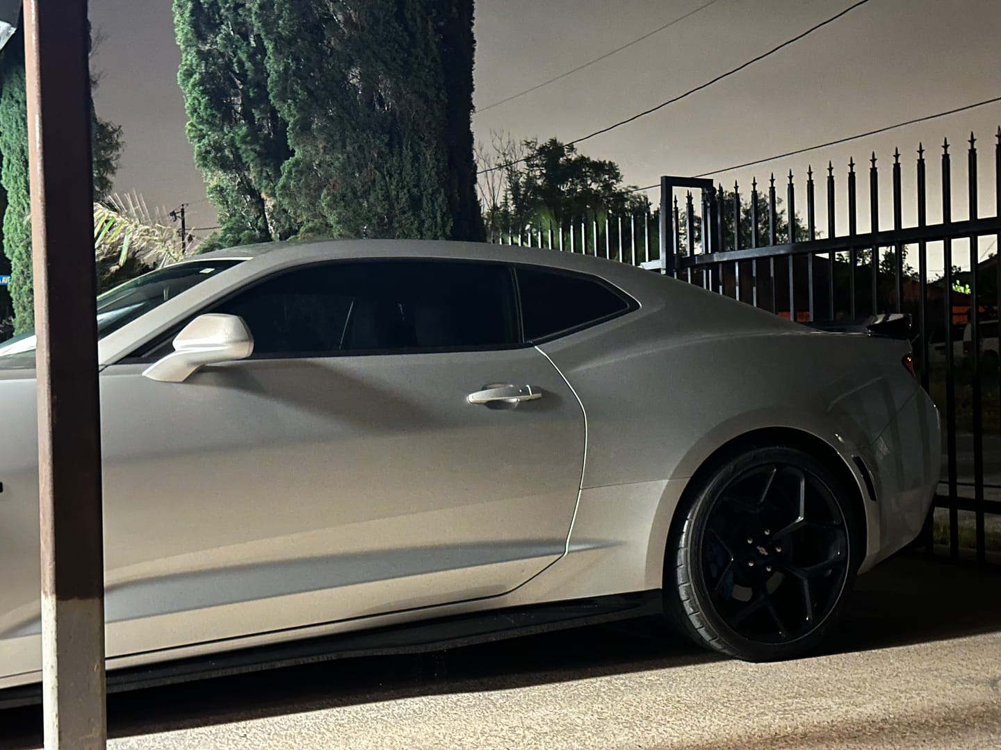 Customer photo review of 6th Gen Camaro ZL1 Conversion Side Skirts Rocker Panels