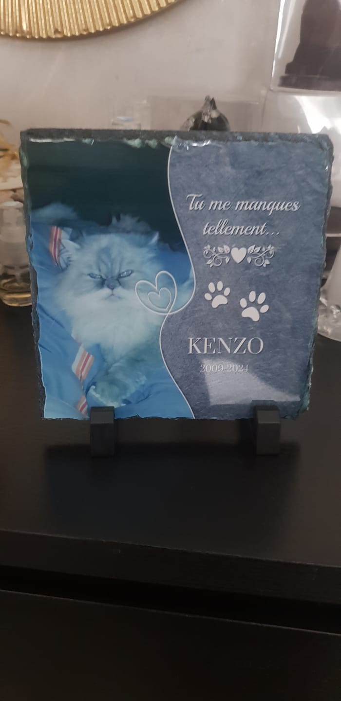 Customer photo review of Tu nous manques - Plaque d'ardoise personnalisée