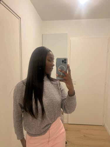 Customer photo review of Parting Max 9×6 Glueless Wear Go Straight Wigs Ready To Wear 180% Density
