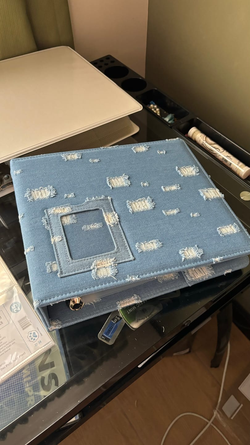 Customer photo review of THE NEW JEANS BINDER - A5 WIDE