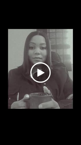 Customer video review of DIDI - Peruvian Double Drawn Lace Wig 14"