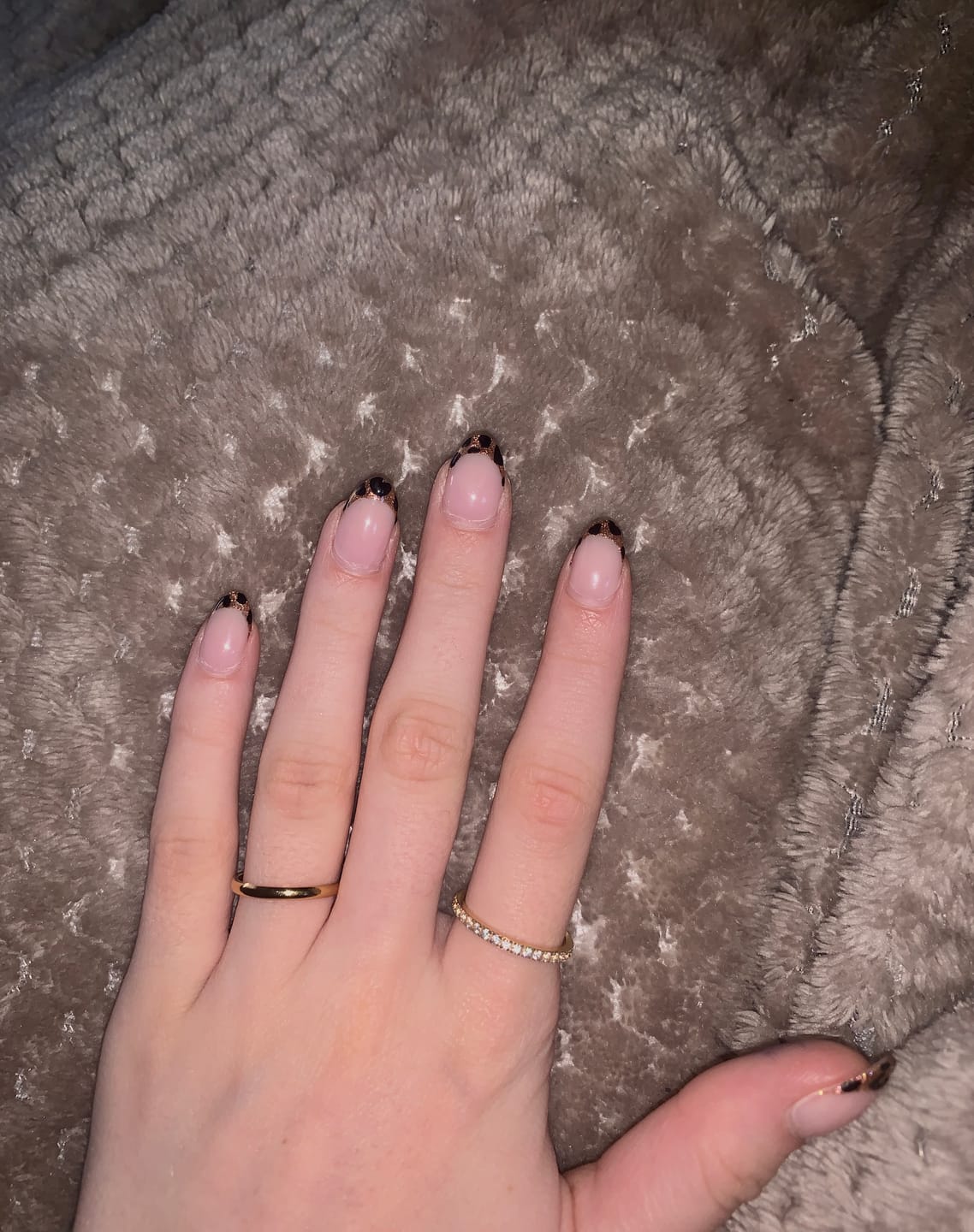 Customer photo review of Thin Lena Ring | 18K vergoldet