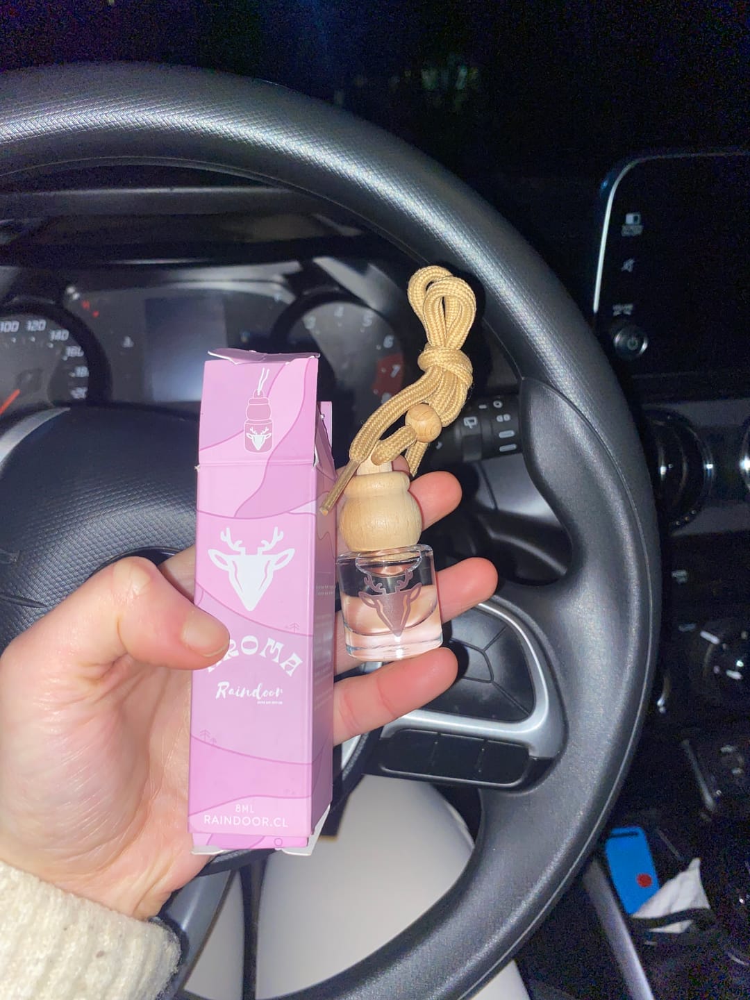 Customer photo review of Aroma Raindoor
