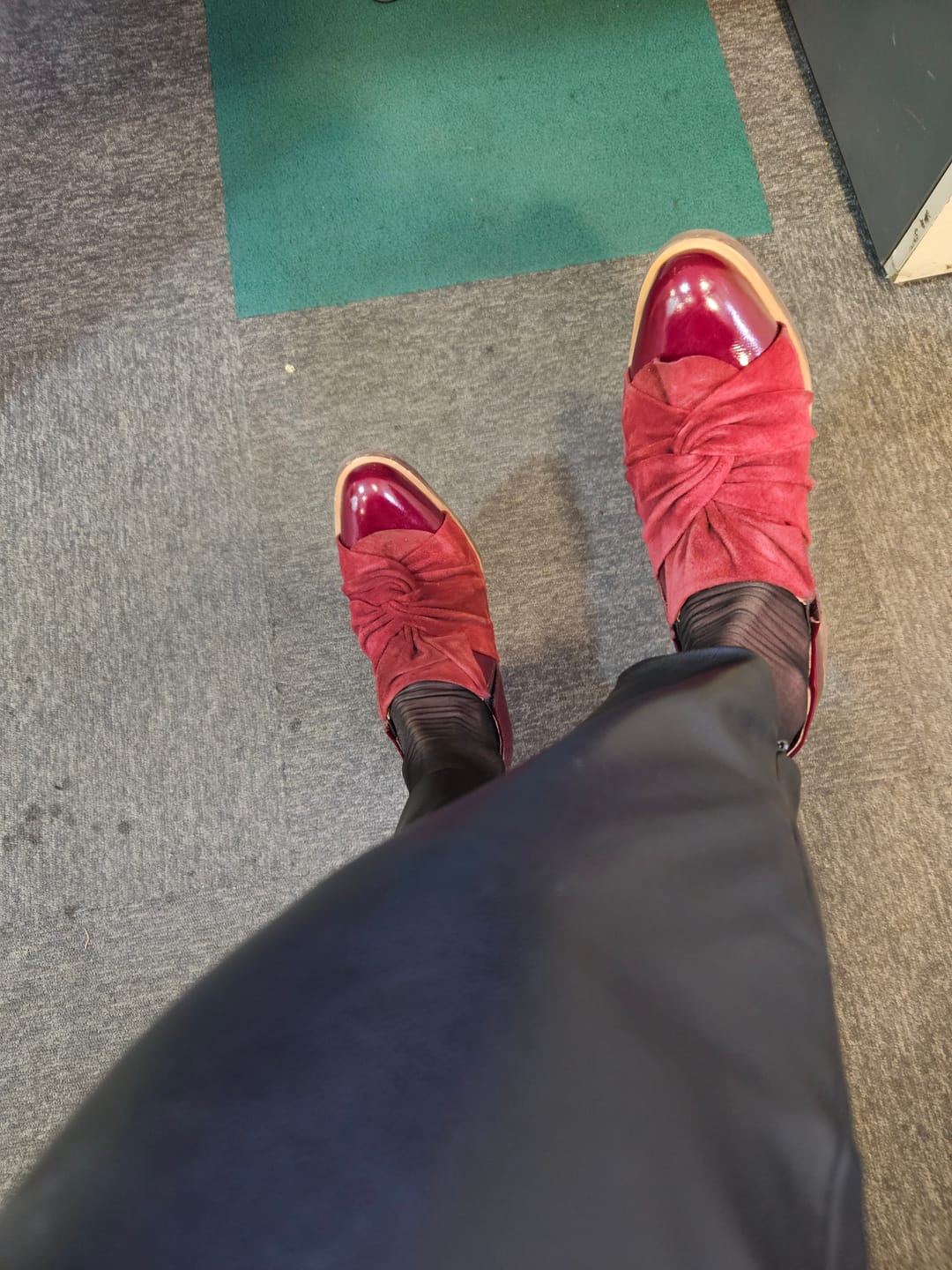 Customer photo review of Zapato Mujer / Agachadiza Burdeo