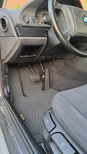 Customer photo review of Dywaniki samochodowe na zamówienie - Przód i tył