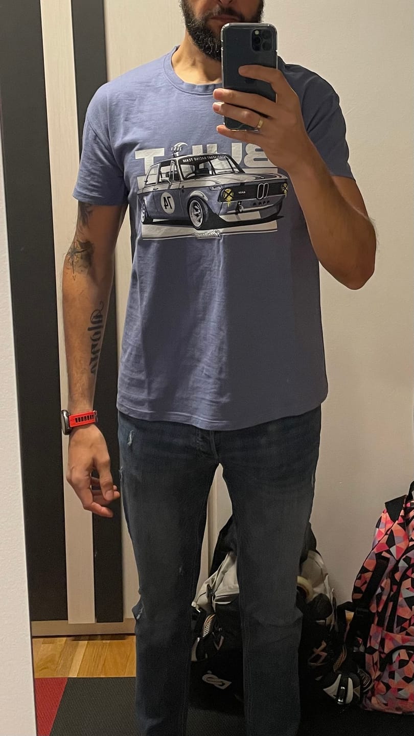 Customer photo review of BUILT