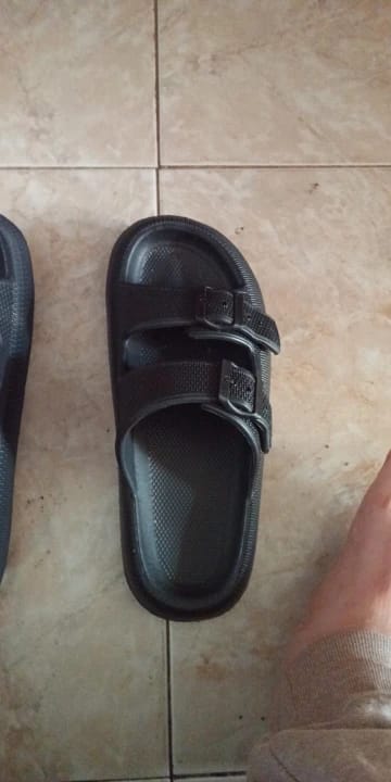 Customer photo review of קלאוד סנדלס